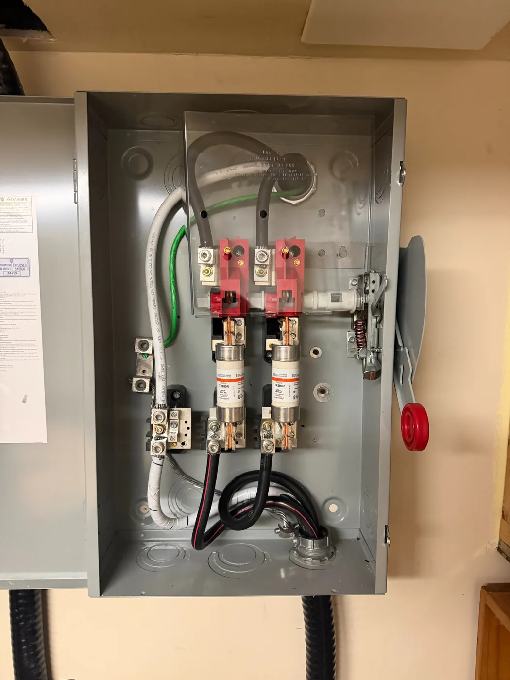 Industrial Electrical project by RAEM Electric Inc.